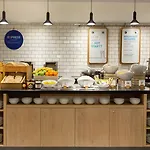 Holiday Inn Express Cheltenham Town Centre By Ihg