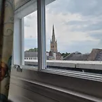 Room Near Cheltenham High Street
