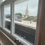 Room Near Cheltenham High Street