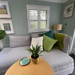 Town Centre Garden Retreat