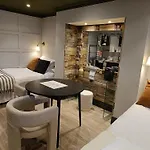 Rooms On The Prom