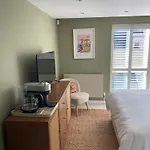 The Green Room - Room & En-Suite Only