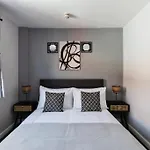 Cosy Flat In Central Cheltenham