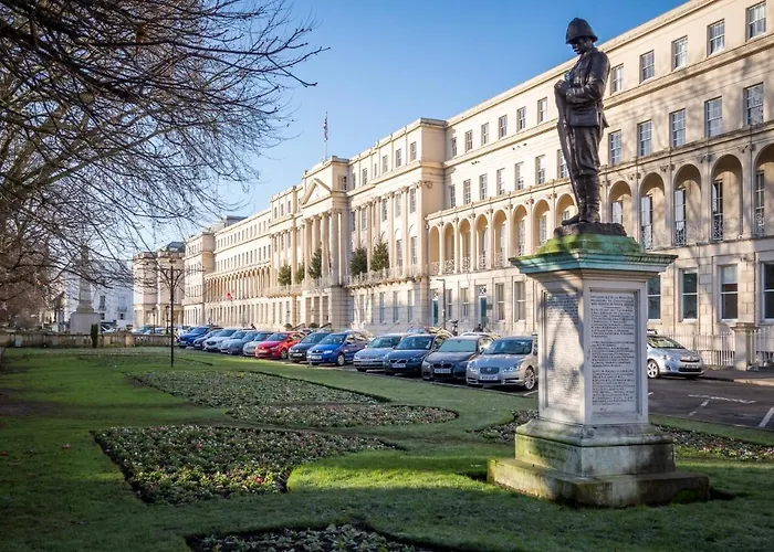 2 Bedroom Town Centre Apartment