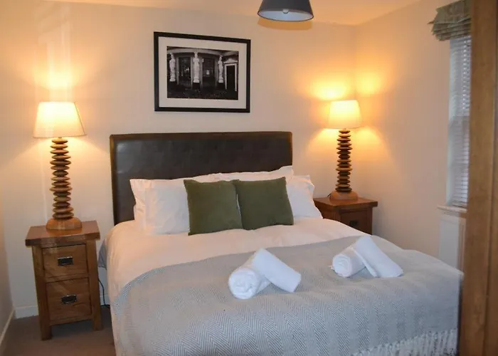 Entire Apartments In The Heart Of The Suffolks - Gl50 Apartments