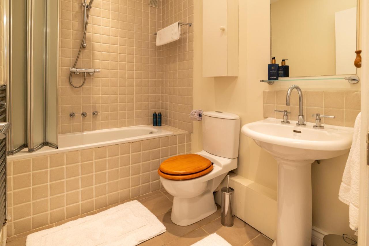 Apartment 7 Royal Parade