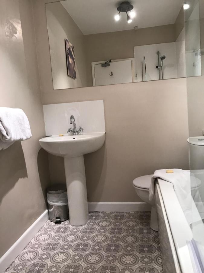 The Townhouse At Glenfall Lawn Pittville Circus Guest house