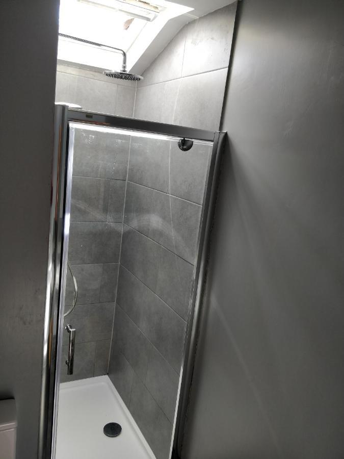Town Centre House With Free Parking * Cheltenham