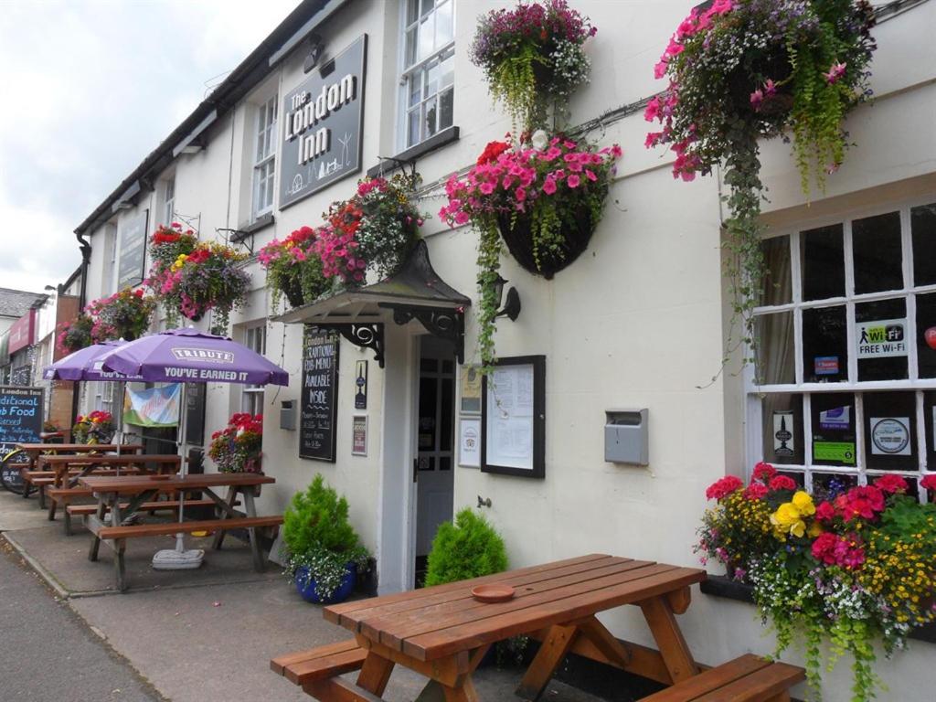 The London Inn 3*