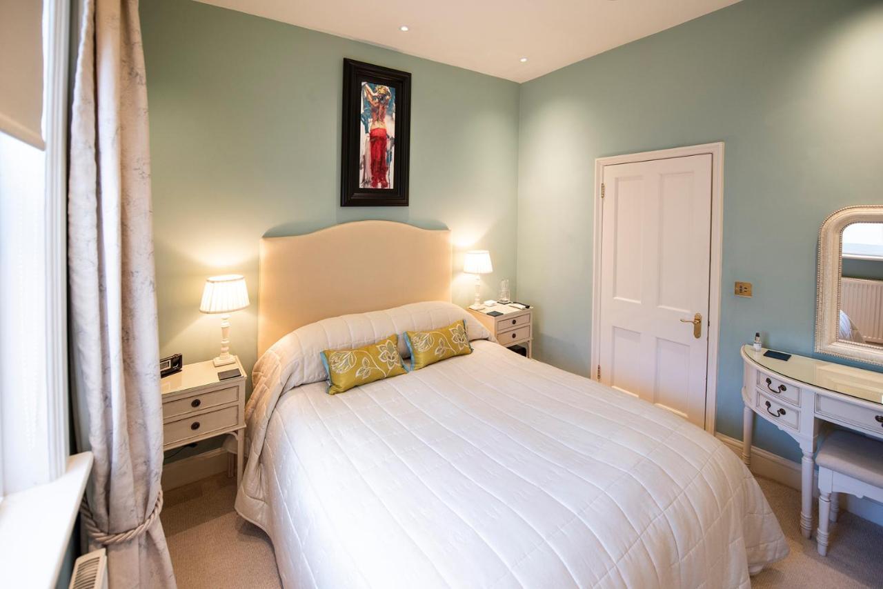Arkle - Five Star Town Centre Apartment, Apartment Cheltenham