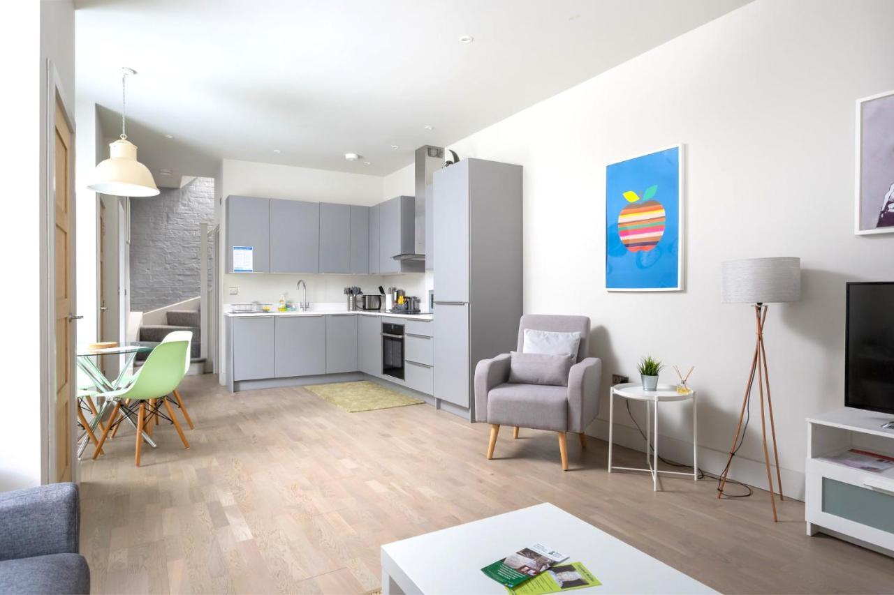 Oxford Passage Coach House Apartment *
