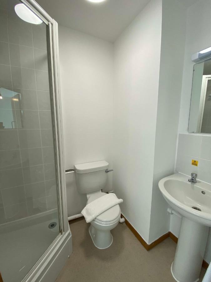 Regency Hall Smart Ensuite E Inn *