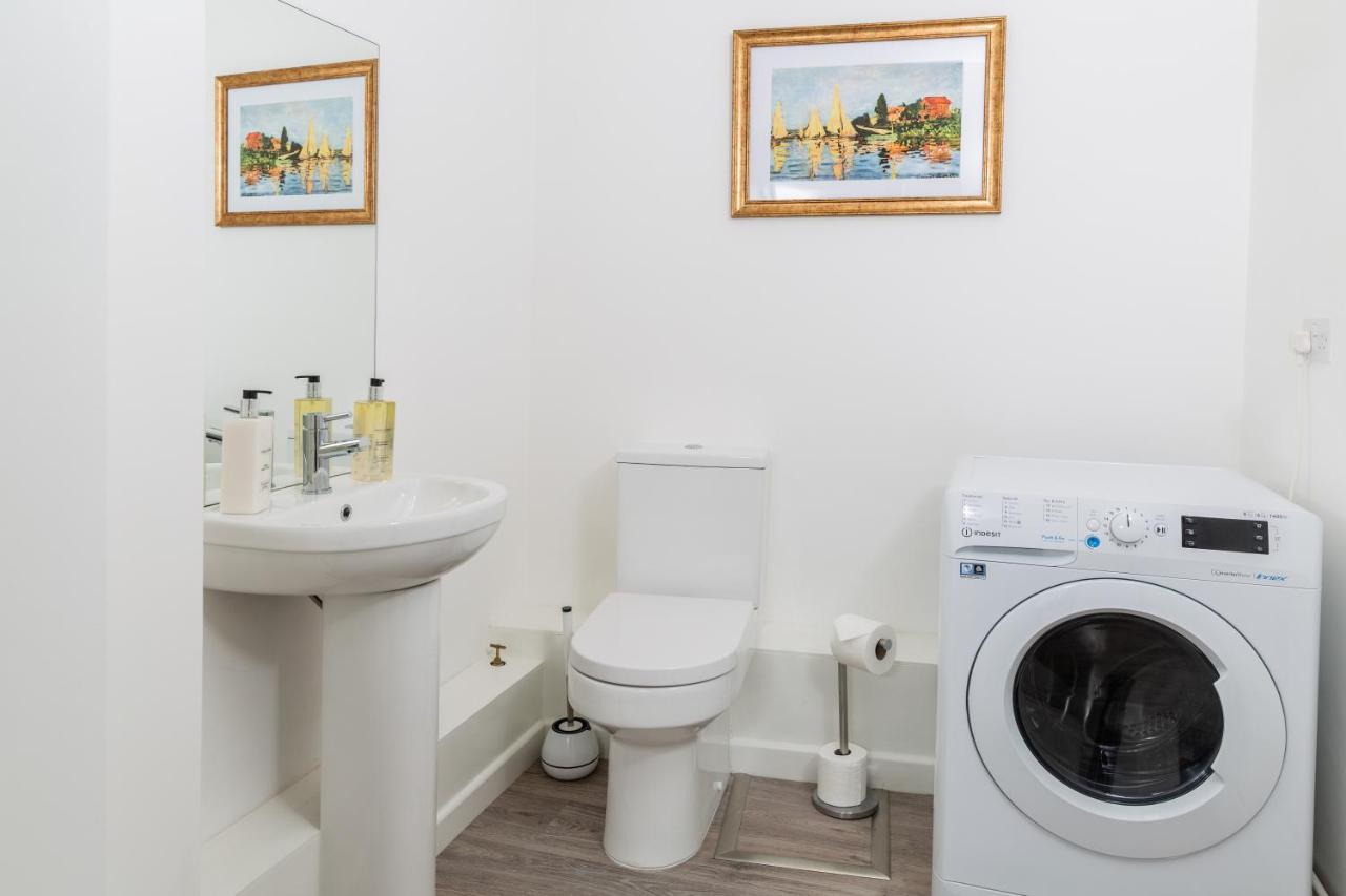 Elizabeth Flat 5 - By Luxury Apartment *