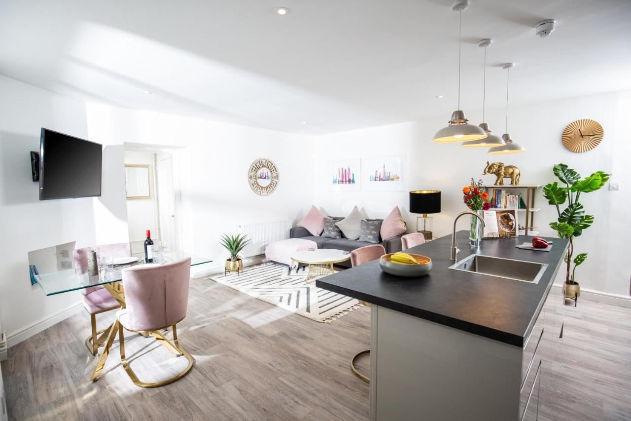 Elizabeth Flat 5 - By Luxury Apartment Cheltenham