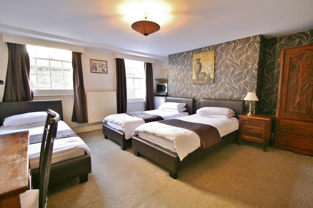 By Roomsbooked Hotel 3*