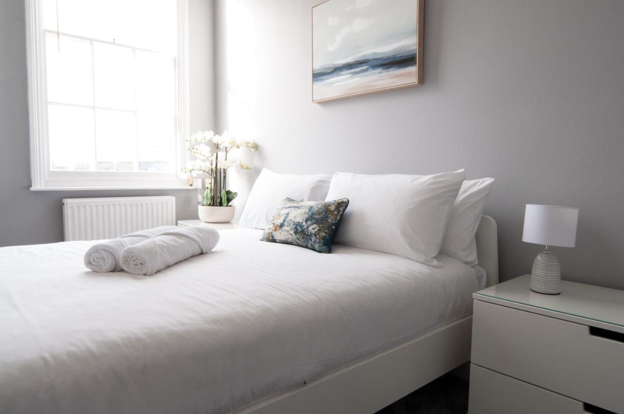 Apartment Cheltenham, Regency With Parking, Cavalier - Sleeps 6 *
