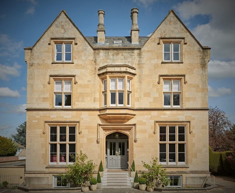 Cotswold Grange 5*