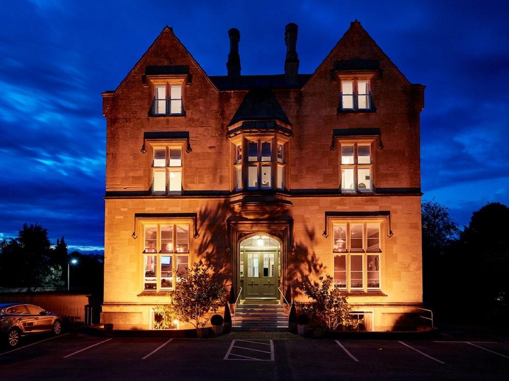 Cotswold Grange Cheltenham