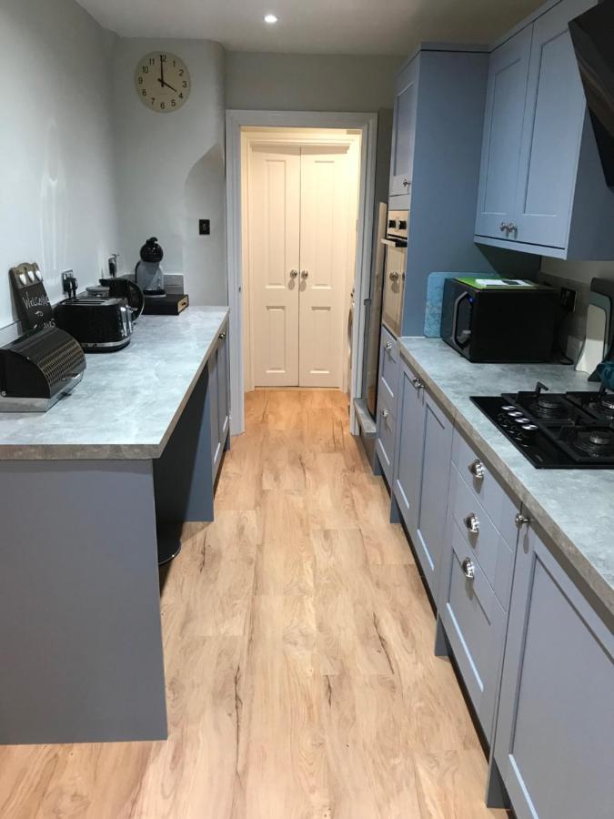 Luxury Refurbished 2 Bedroom Regency Cheltenham
