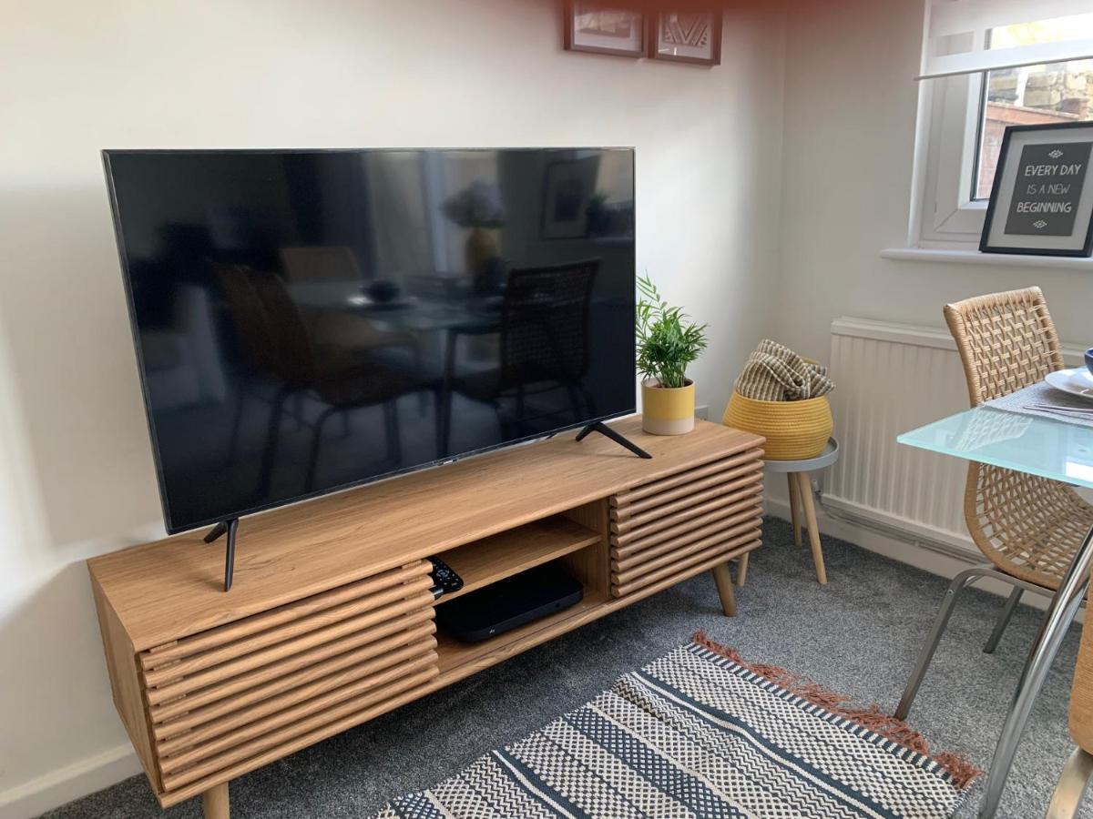 The Hideaway, Calm, Cozy, Dog Friendly Retreat * Cheltenham
