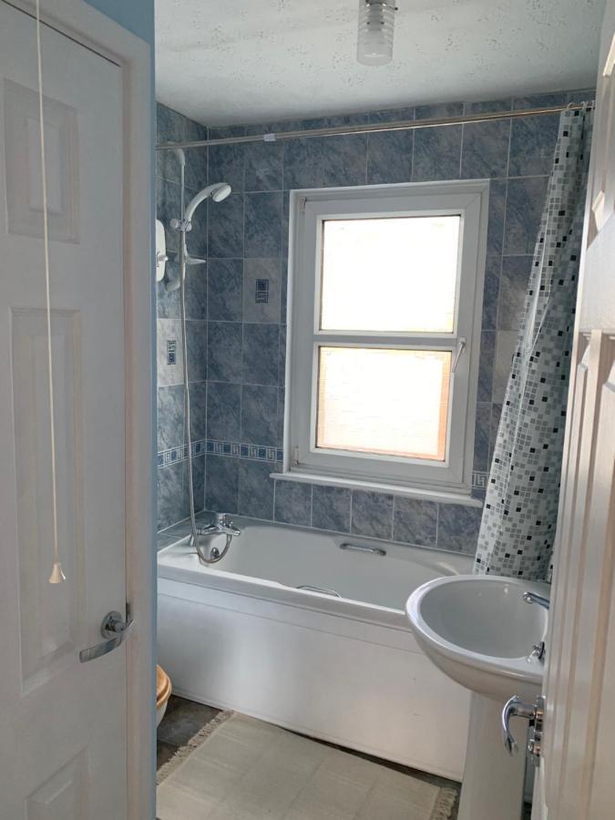 The Hideaway, Calm, Cozy, Dog Friendly Retreat Cheltenham