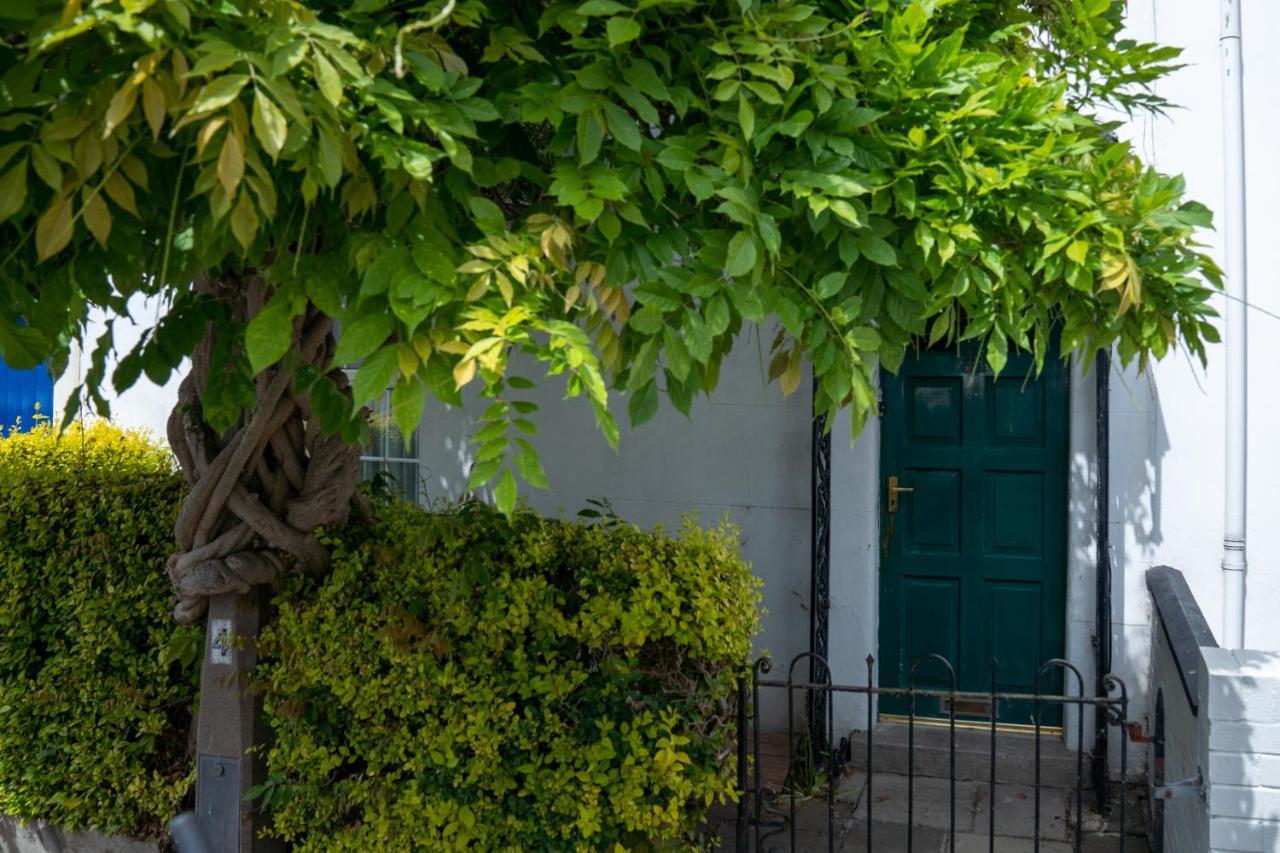 No 33 Stylish And Modern 1 Bed Apartment Cheltenham