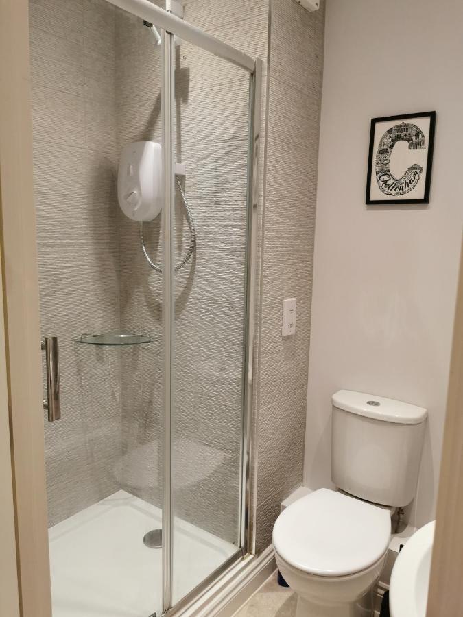 Axiom - Beautiful Stylish 2 Bed.