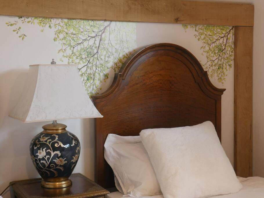 Apartment -self-catering-2 Bedrooms Cheltenham