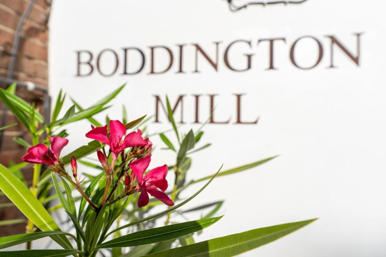 Boddington Mill, Enchanting 3 Bdr Retreat By Oriri Holiday home *