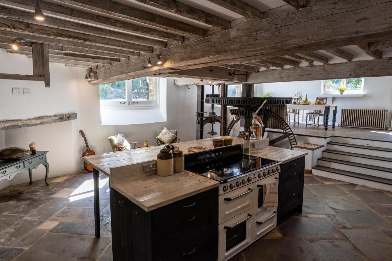 Holiday home Boddington Mill, Enchanting 3 Bdr Retreat By Oriri *