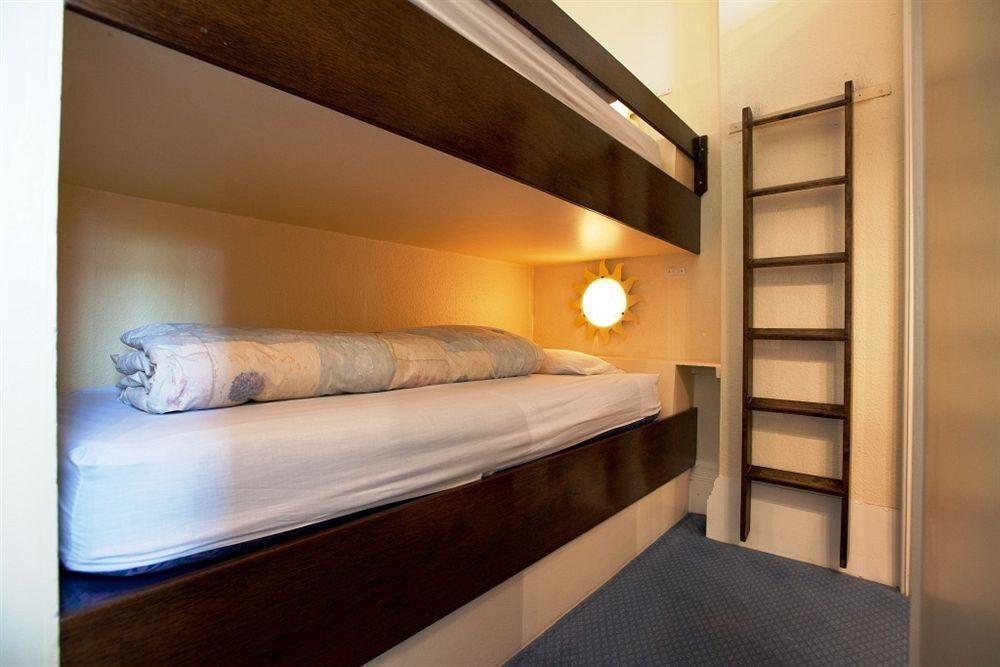Cotswold Grange Bed & Breakfast Cheltenham
