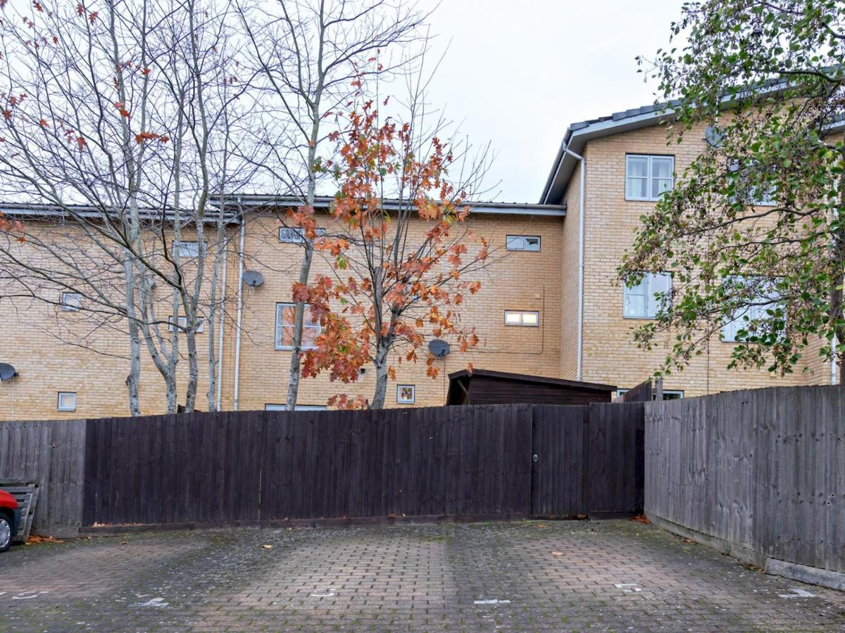 Pass The Keys Modern Townhouse With Secure Parking And Garden Holiday home Cheltenham