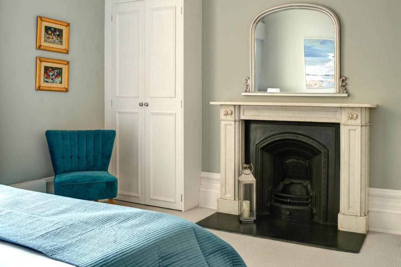 Apartment 16 Lansdown Flat 3 - By Luxury