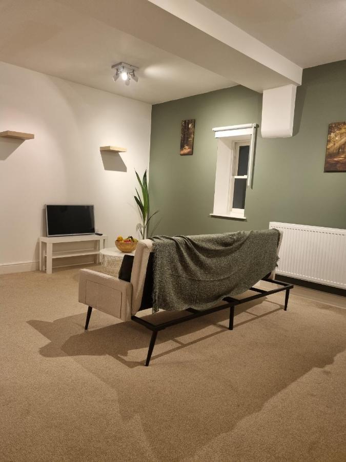 7b Lansdown Place Lane Cheltenham