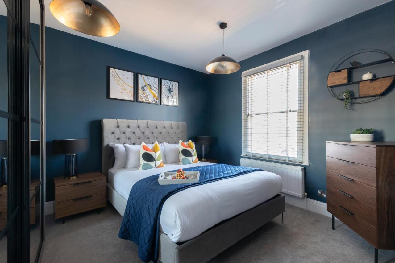 Apartment Elliot Oliver - Laverham House - Stunning 6 Bedroom Regency House With Parking *