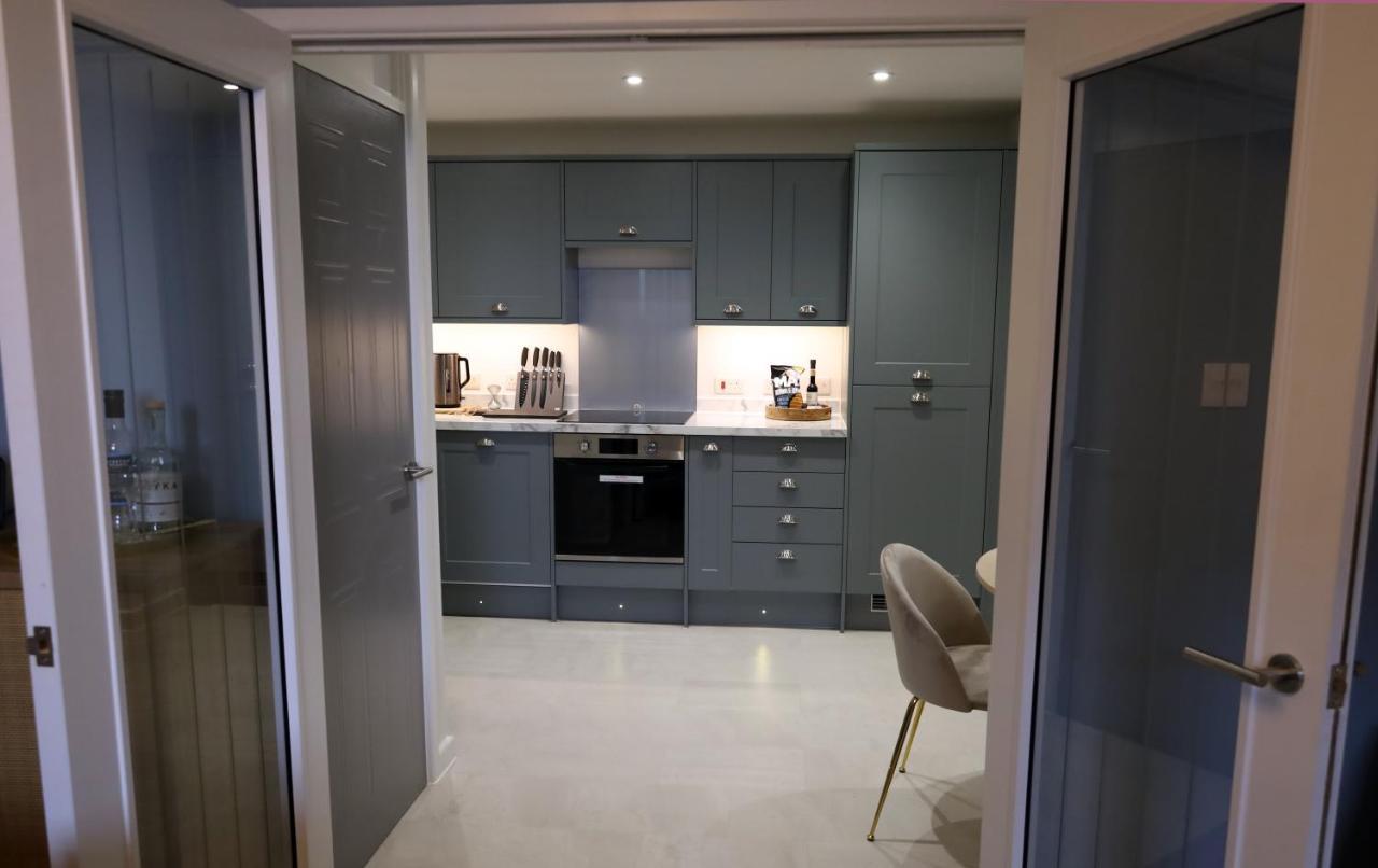 Wesley House - Fantastic Location With Free Parking