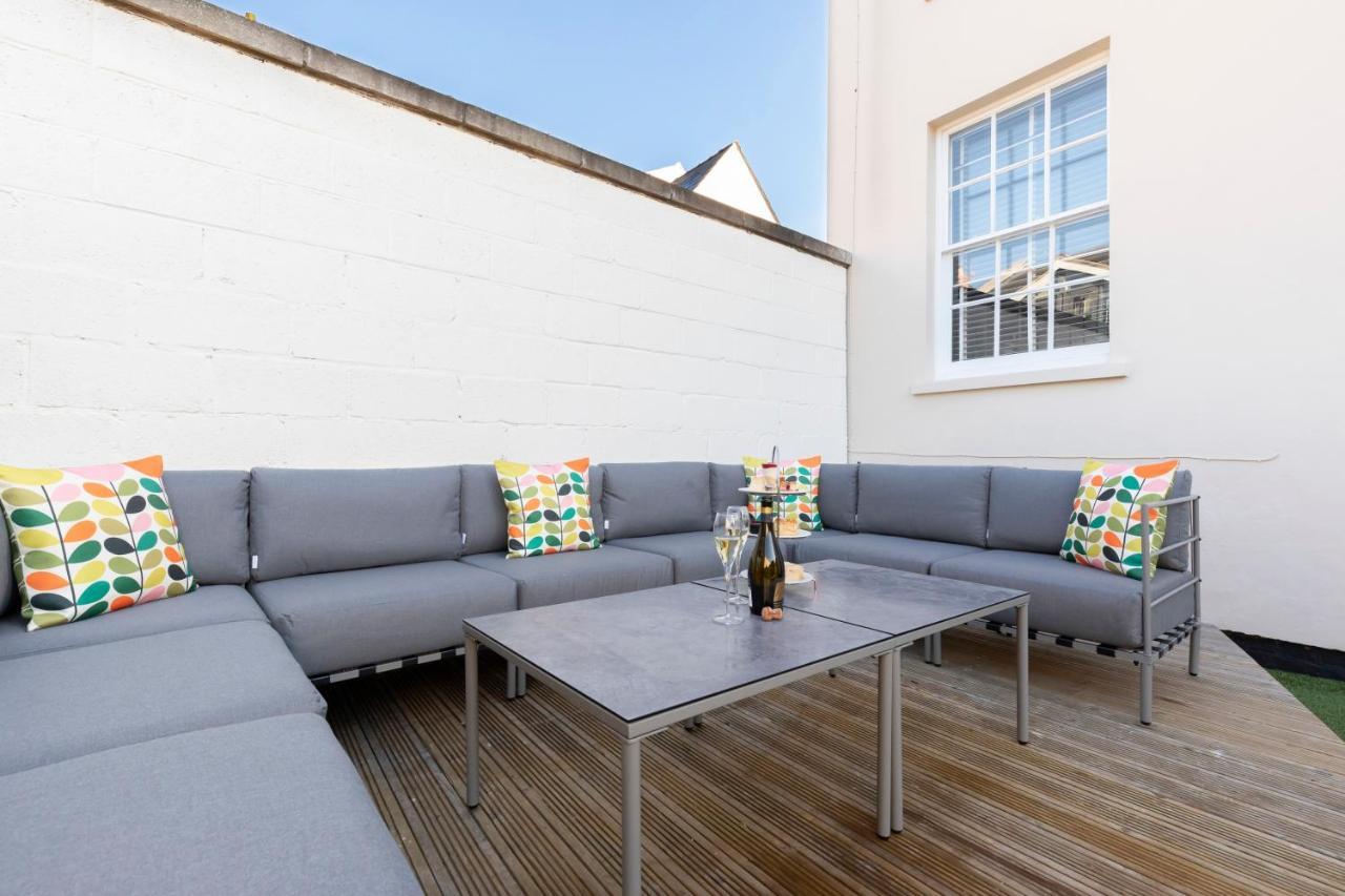 Apartment Elliot Oliver - Laverham House - Stunning 6 Bedroom Regency House With Parking Cheltenham