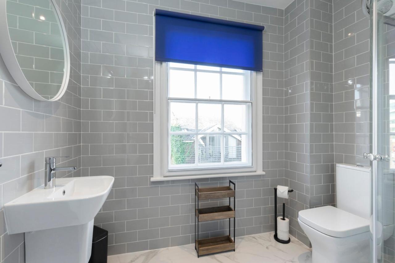 Apartment Elliot Oliver - Laverham House - Stunning 6 Bedroom Regency House With Parking Cheltenham
