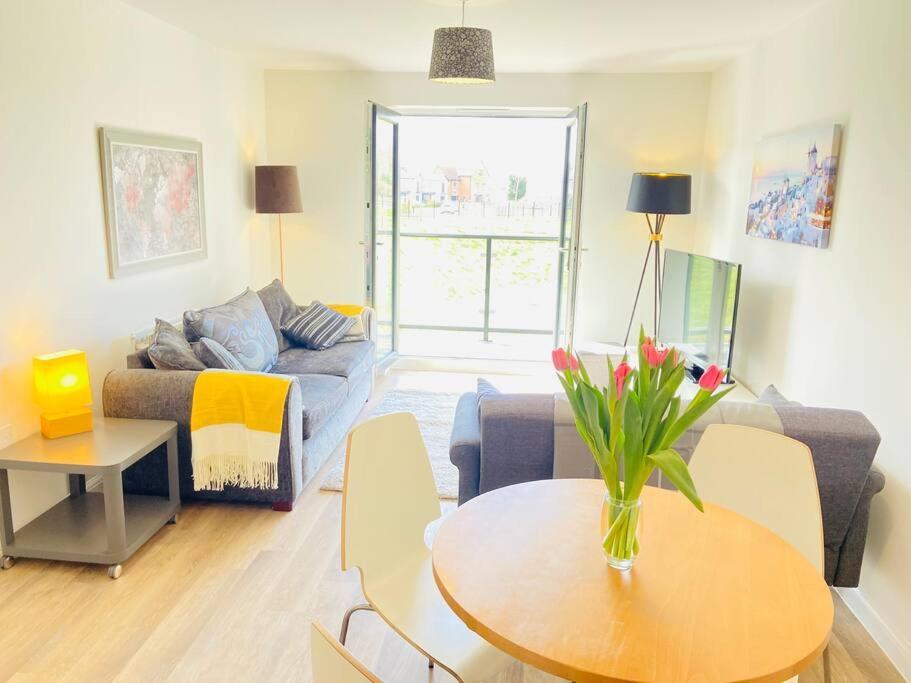 Beautiful, Brand New Apartment! Apartamento *