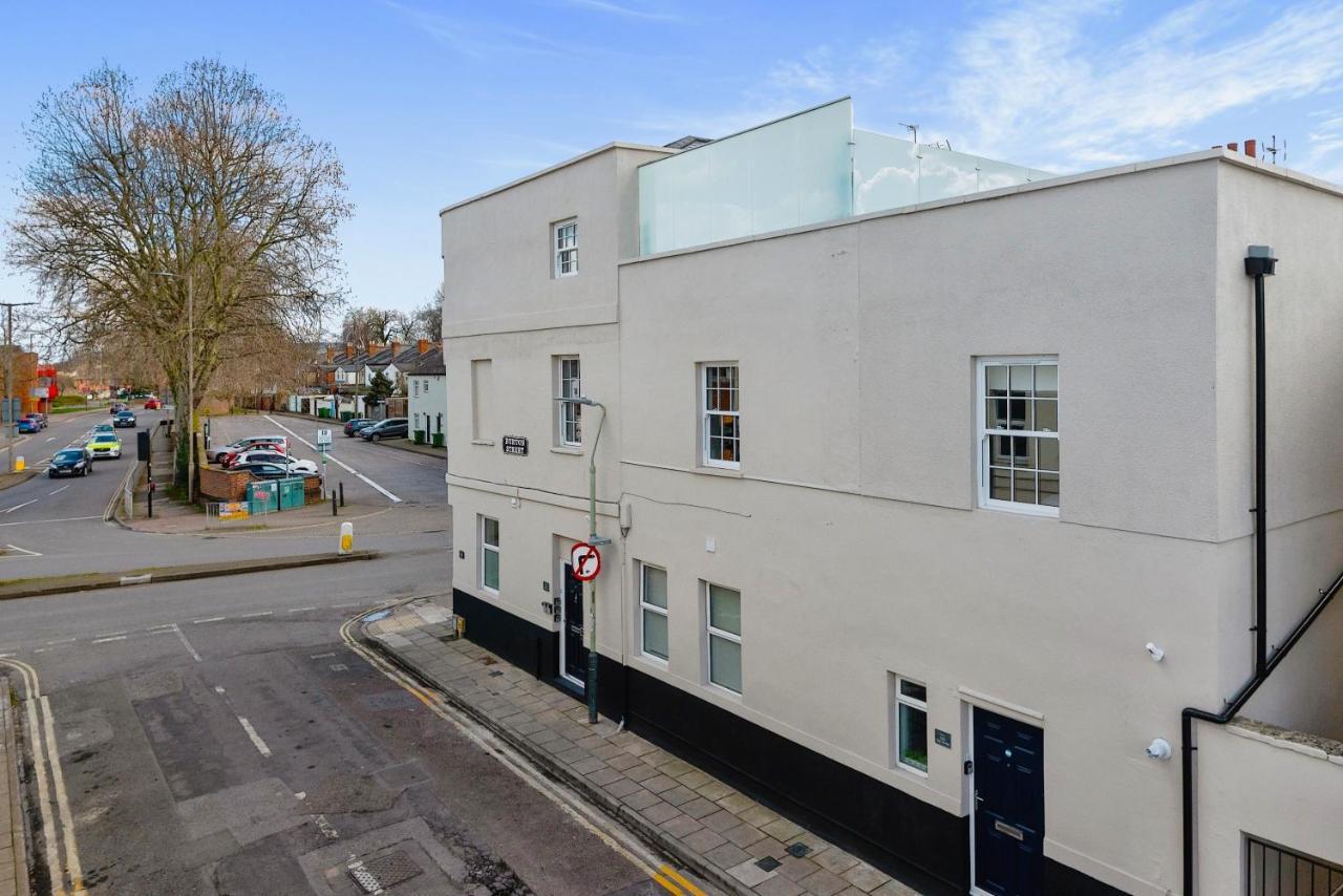 The Burton Penthouse By Fortuna Cheltenham