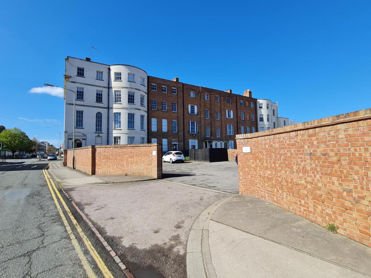 Margaret's Quattro By Fortuna Property Apartment Cheltenham