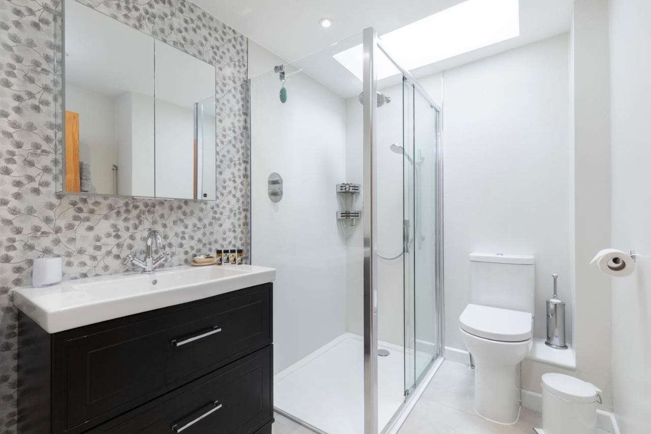 Luxury With Ev Charger - Lechampton Hills Holiday home *