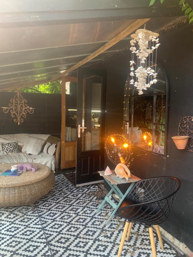 Charming & Garden Holiday home *