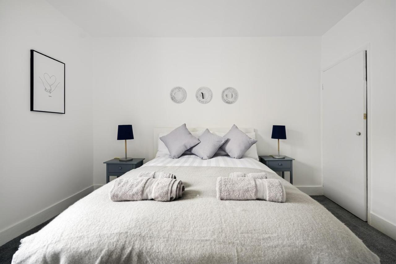 Adorable, Inviting Town House! Holiday home Cheltenham