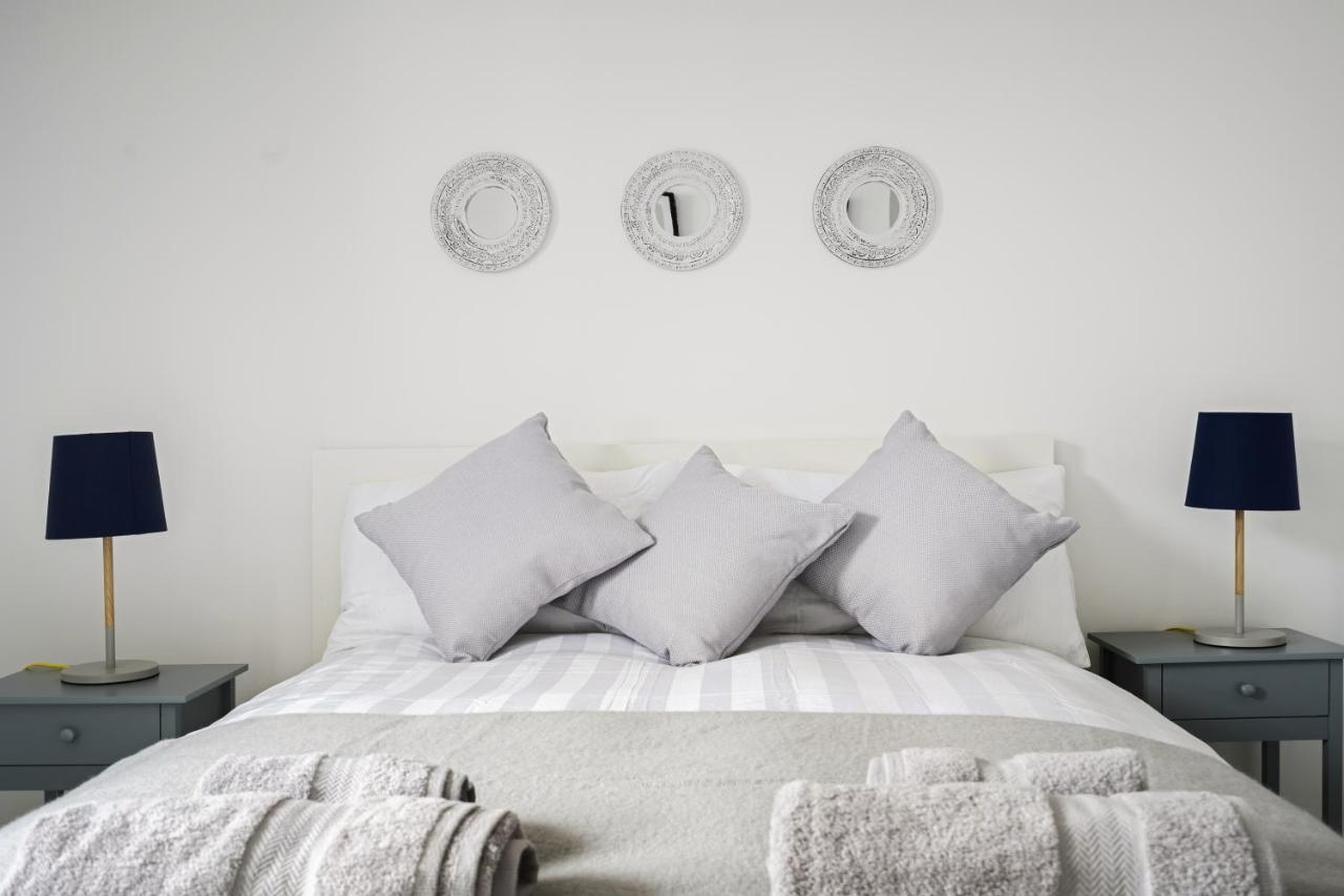 Adorable, Inviting Town House! Holiday home