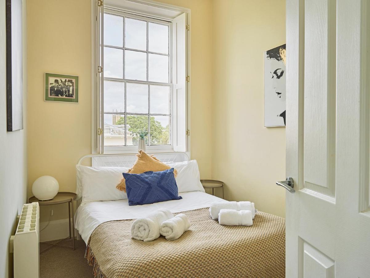 Apartment Lansdown Crescent Cheltenham