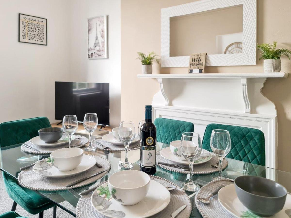 Margaret's Quattro By Fortuna Property Apartment *