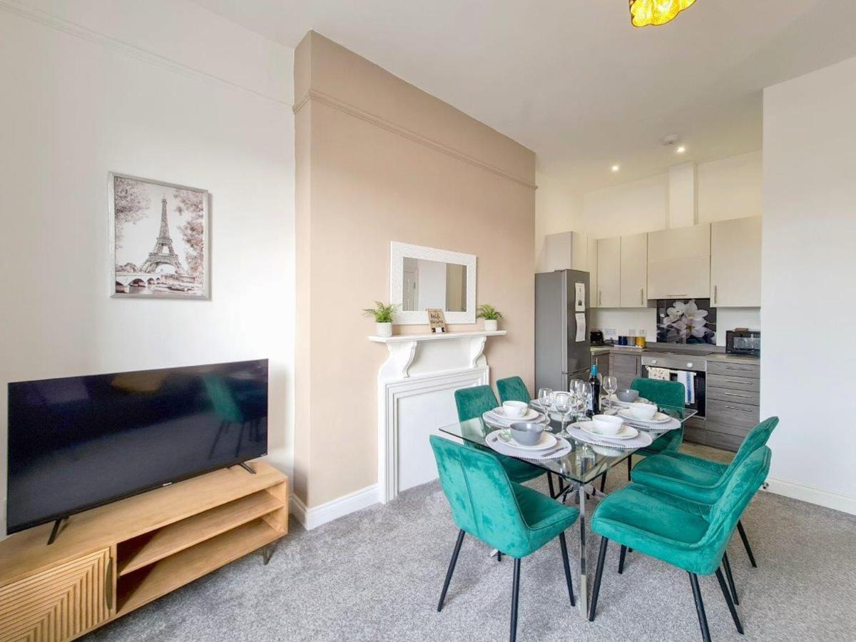Apartment Margaret's Quattro By Fortuna Property Cheltenham