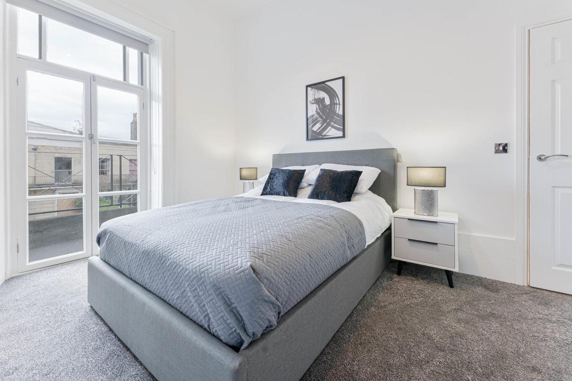 Modern 2 Bedroom In Apartamento Cheltenham