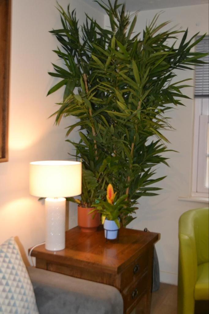 Entire In The Heart Of The Suffolks - Gl50 Apartment *